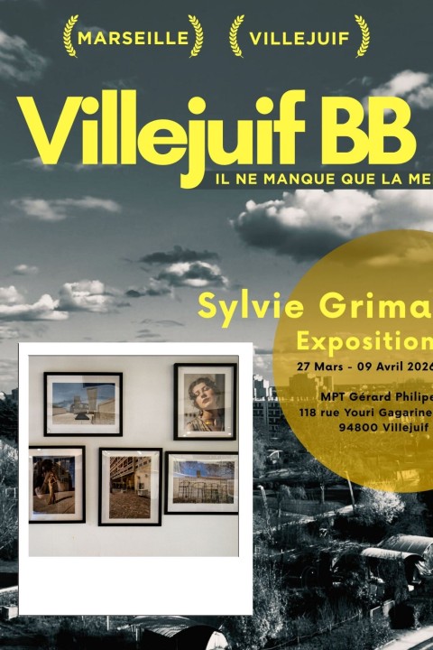 Deux villes. Deux ancrages. Un même sentiment d’appartenance.  Entre Villejuif et Marseille, mon regard circule, hésite, se mélange. Ces deux territoires, éloignés géographiquement, se répondent pourtant intimement : ce sont des lieux où je vis, où je reviens, où je me reconnais.  L’exposition se déploie comme une déambulation. Une balade photographique où l’on glisse d’une ville à l’autre sans toujours savoir laquelle l’on traverse. Les paysages urbains se confondent : avenues larges, pieds d’immeubles, lignes d’horizon façonnées par le béton et la lumière.  Mais au cœur de ces images, il y a surtout des présences.  J’ai voulu croiser les regards, aller à la rencontre de celles et ceux qui font battre Villejuif et Marseille. Les photographier là où ils vivent, là où ils marchent, attendent, rêvent.  Dans ces espaces du quotidien qui leur appartiennent, et qu’ils habitent autant qu’ils les transforment. Ces portraits, mis en regard, dessinent un territoire commun — fait de visages, d’histoires et de fragments de vie.   Sylvie Grima, Photographe Exposition "Villejuif BB, il ne manque que la mer" Avril 2026